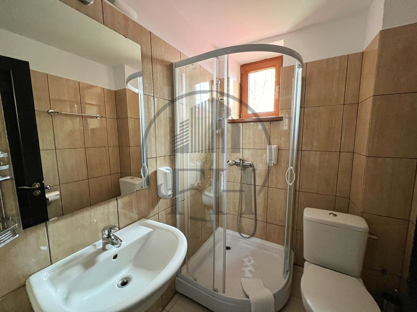 Pensiune de vanzare Tulcea - Poză 13