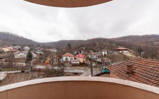 Casă spațioasă P+1+M – Izvorani, Ștefănești | Ideală pentru 2 familii! - Poză 20