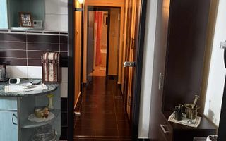 3 camere, decomandat | etaj 4 | centrala proprie | mobilat | zona excelenta - Poză 14