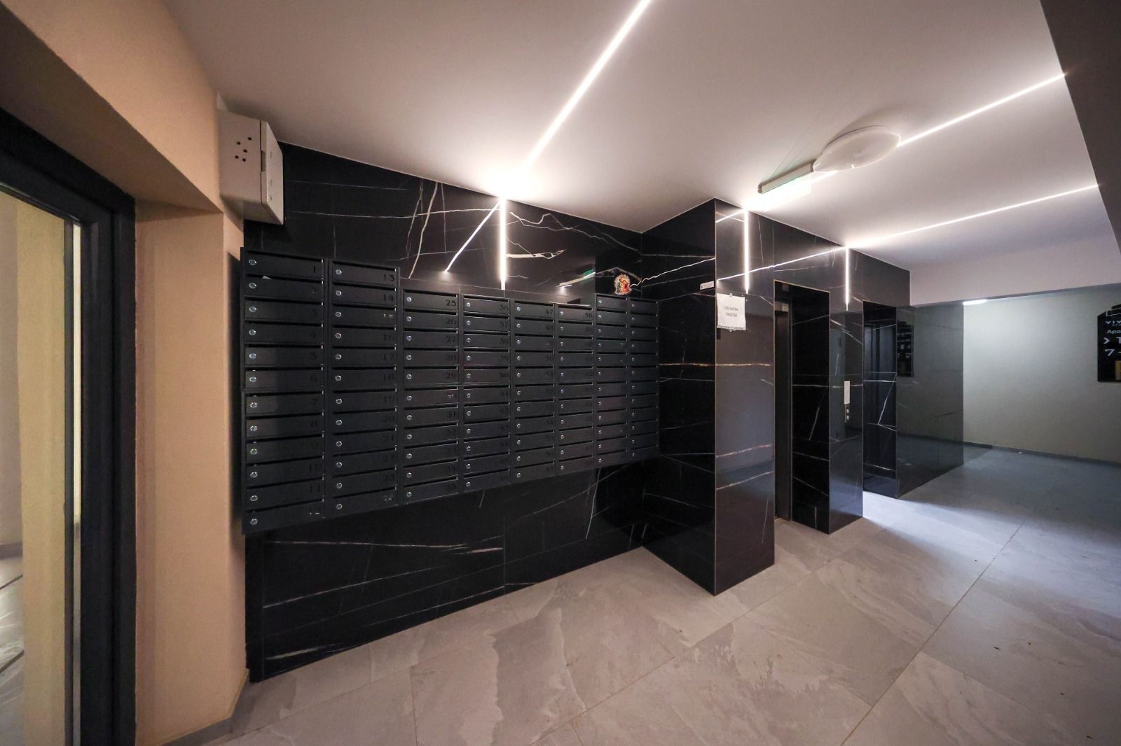 Apartament modern cu 3 camere de vânzare în Complexul Rezidențial Vivamus - Poză 31