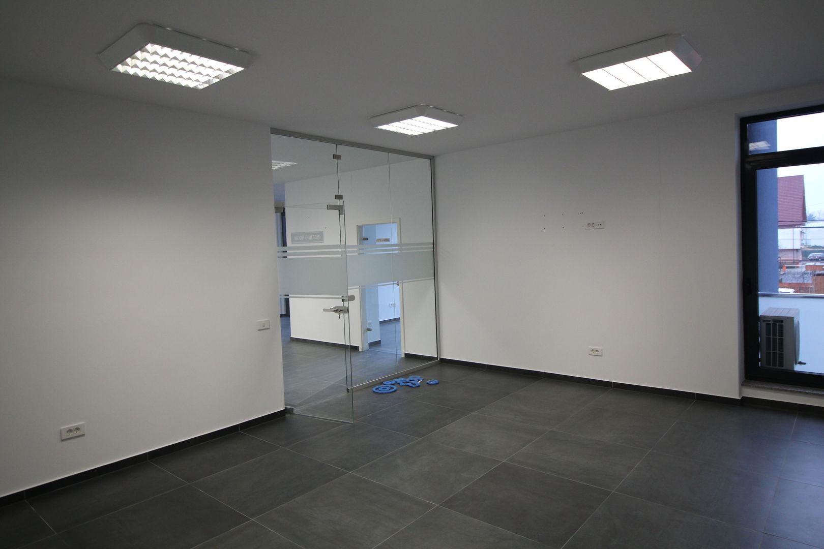 Spațiu de birouri de 110mp de închiriat  - Dumbravita - Poză 3