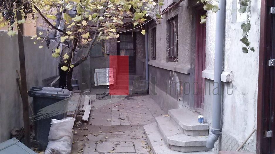 Vila "TEBO",  pozitie facila, pentru BIROURI/COMERCIAL - Poză 3