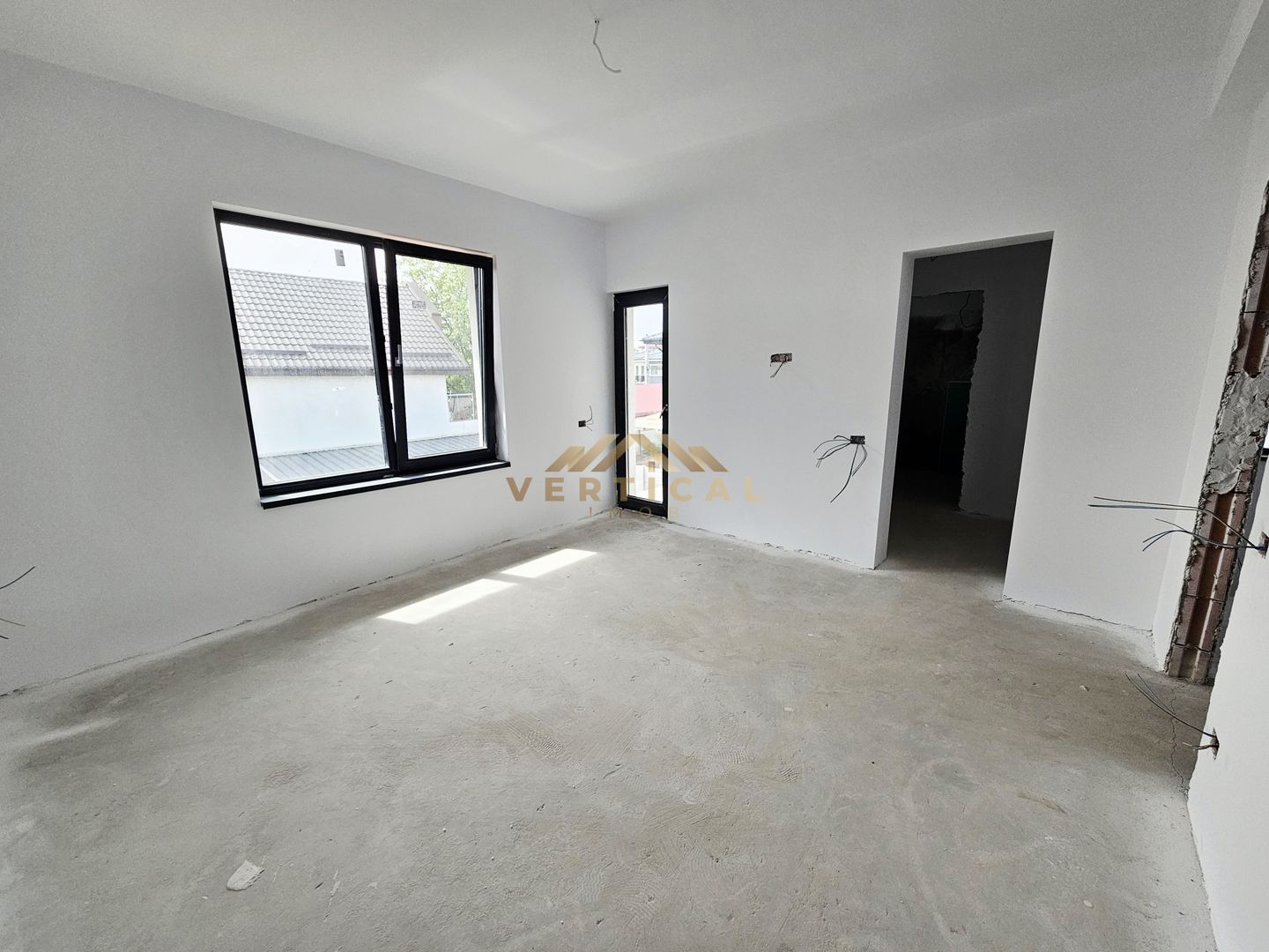 Vila deosebita la intrare in comuna Berceni - Poză 10