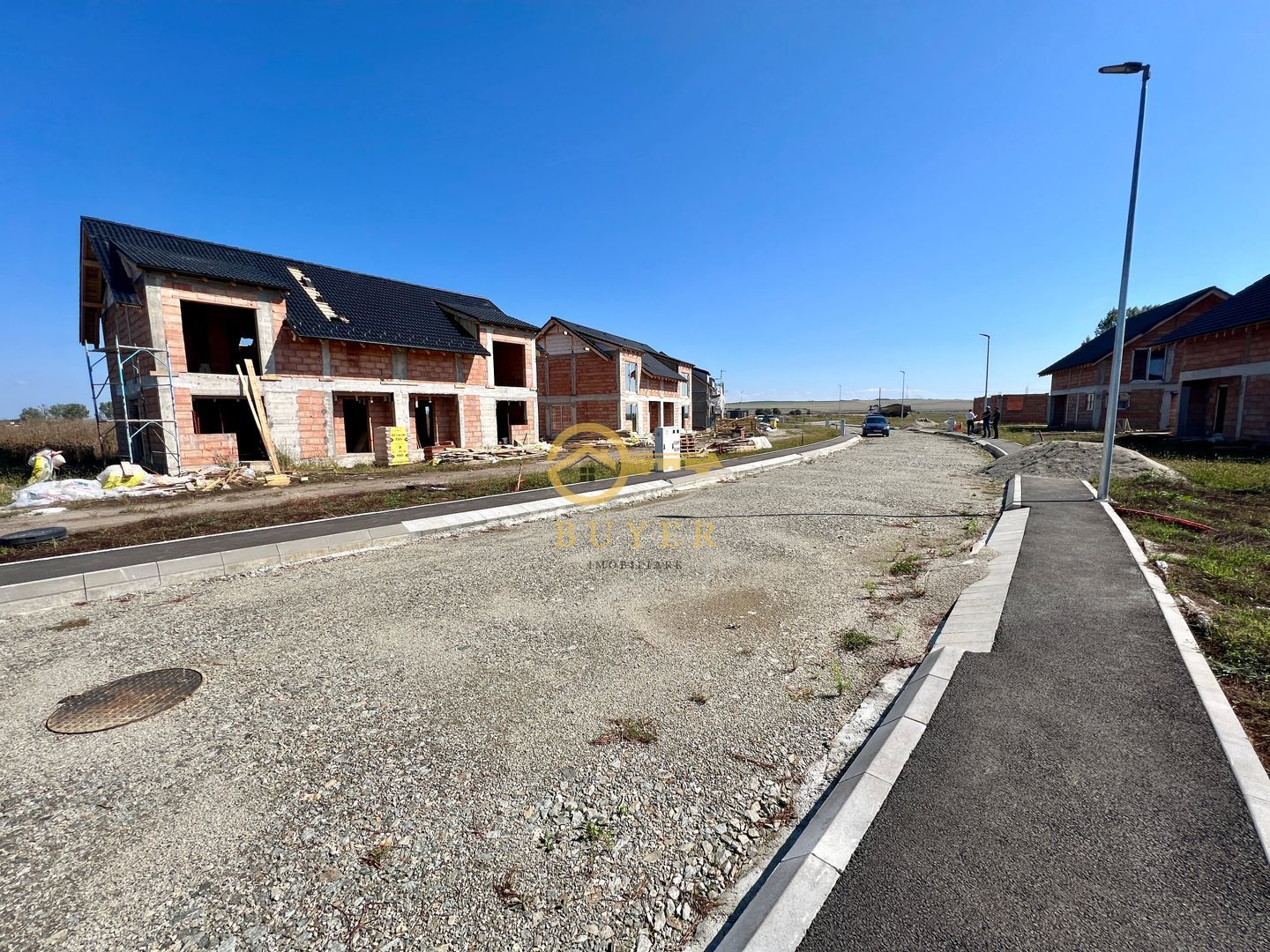 Casa tip duplex 380mp teren- Sura Mica- Ansamblu nou - Poză 12