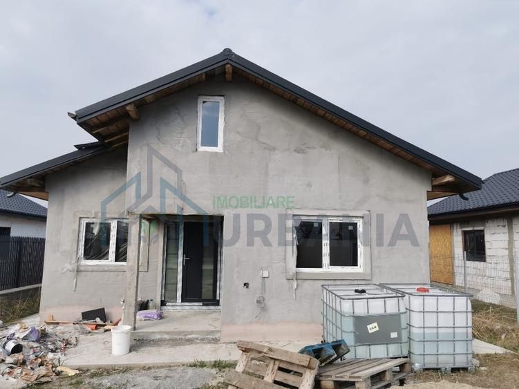 De vanzare casa Popricani 2025 la gri - Poză 11