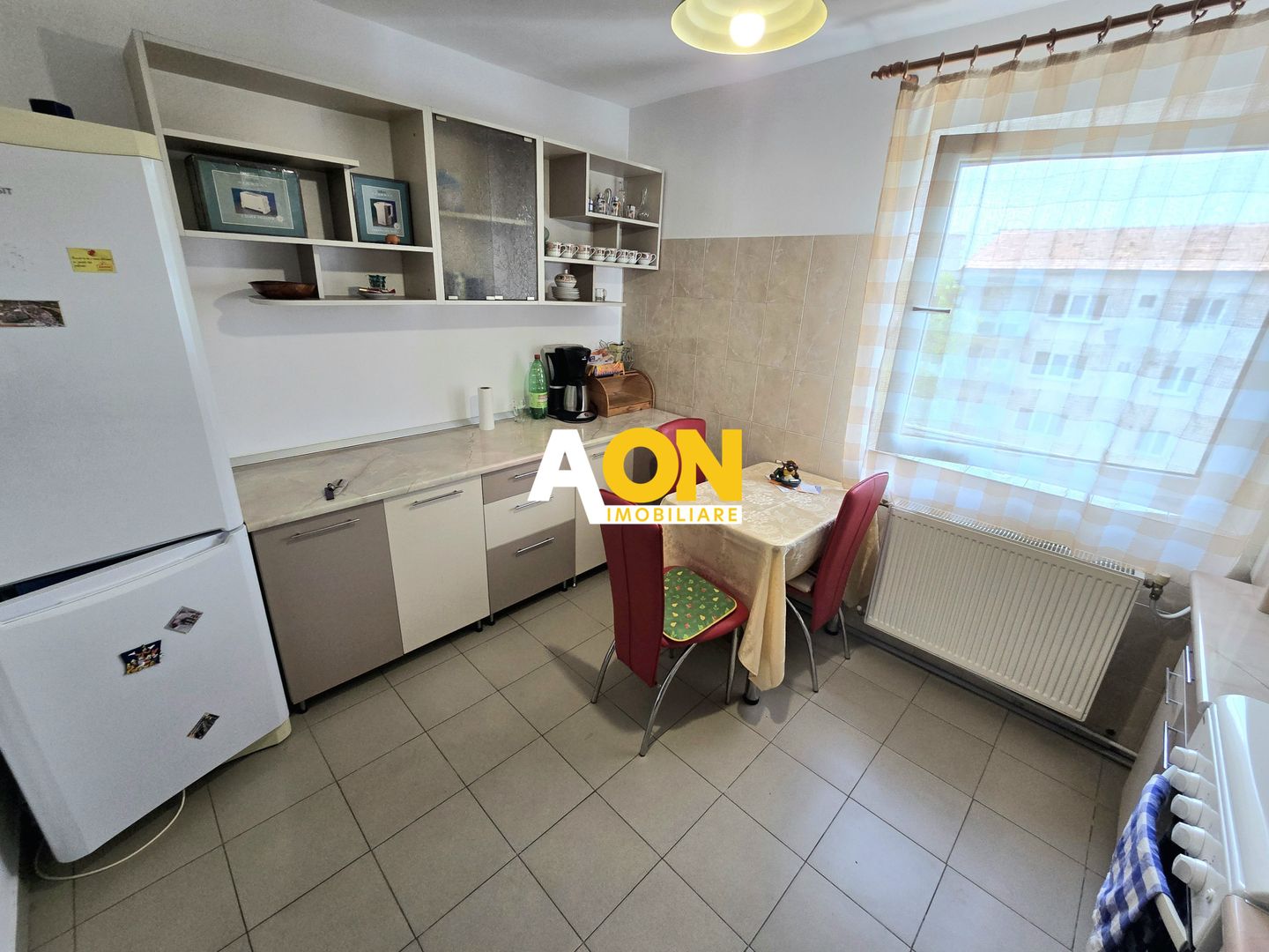 Apartament cu 3 Camere, Complet Mobilat, Zona Cloșca - Cetate - Poză 8