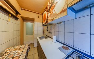 Apartament 4 camere, etaj 1, centrala proprie, zona Vlaicu - Poză 15