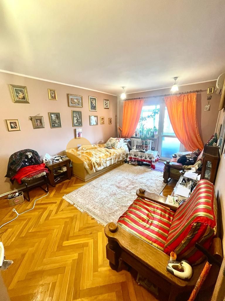 Etaj 2 Gara- Arcu Apartament 3 camere decomandat 2 bai - Poză 2