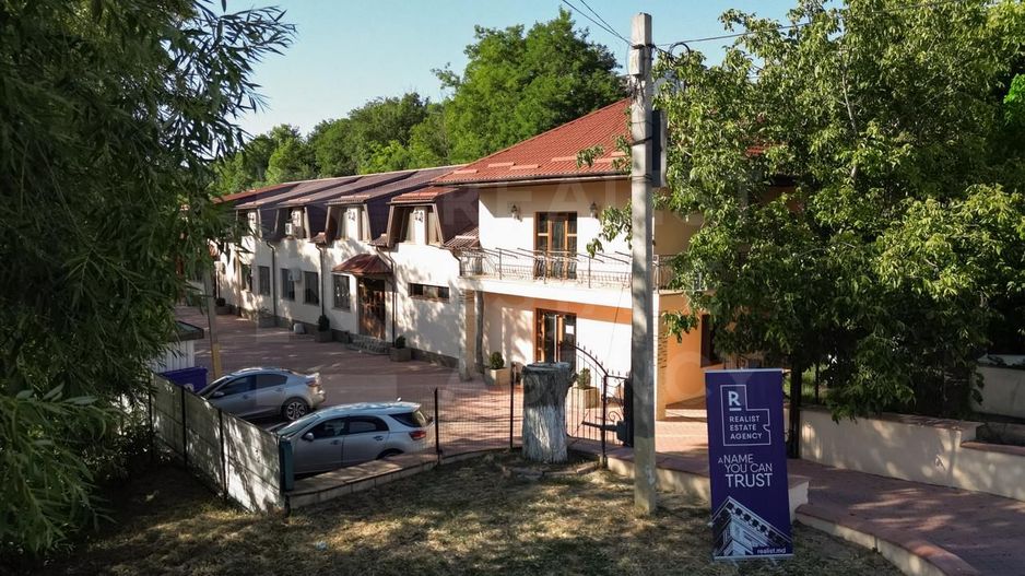 Vânzare, hotel, 1600 mp, str. Alexandru Marinescu, Hâncești - Poză 1