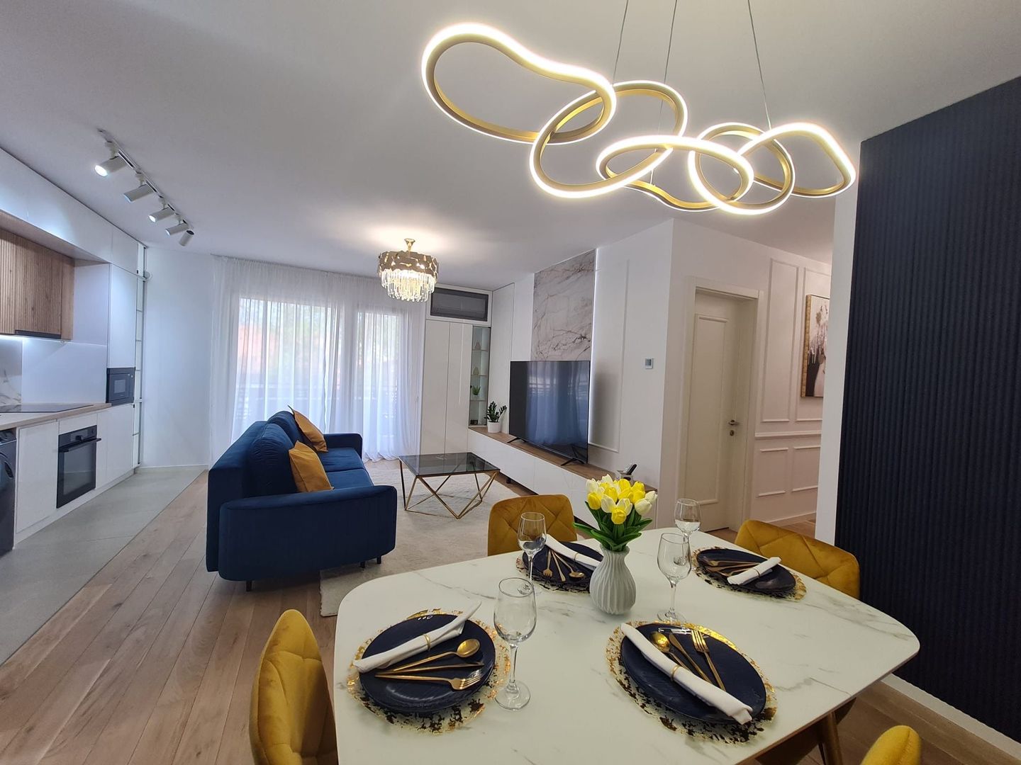 Lux și calitate la 5 minute de Piața Victoriei - Poză 18