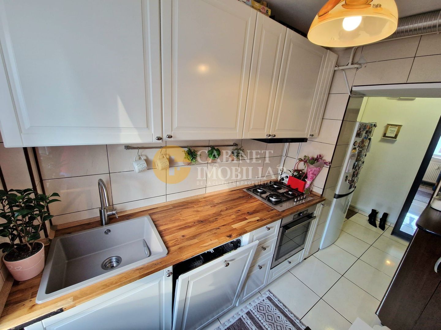 2 Camere- Renovat-Mobilat si utilat- Rond Zimbru - Poză 5