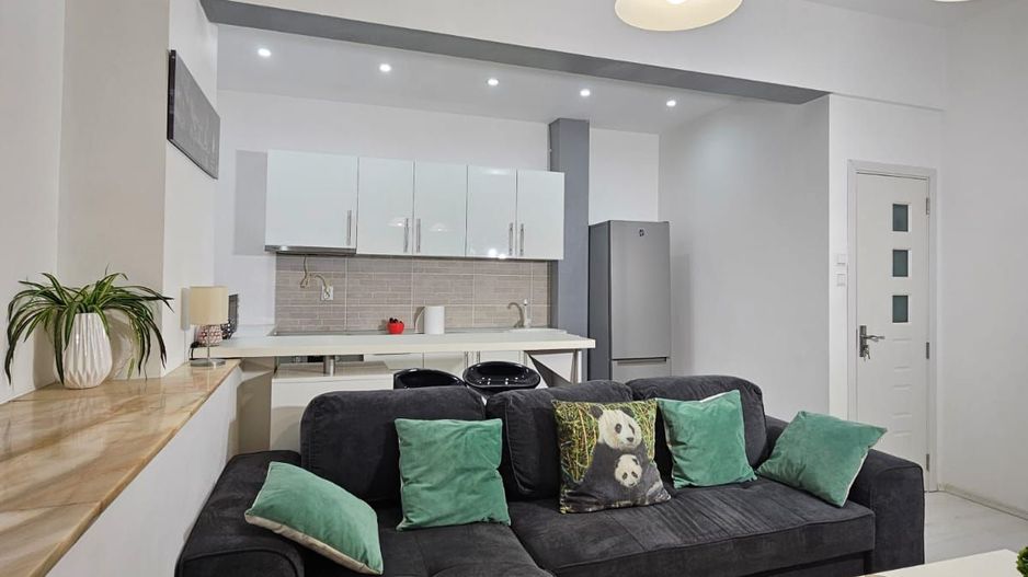 Închiriez apartament 2 camere lux modern, Piața Romană, petfriendly - Poză 4