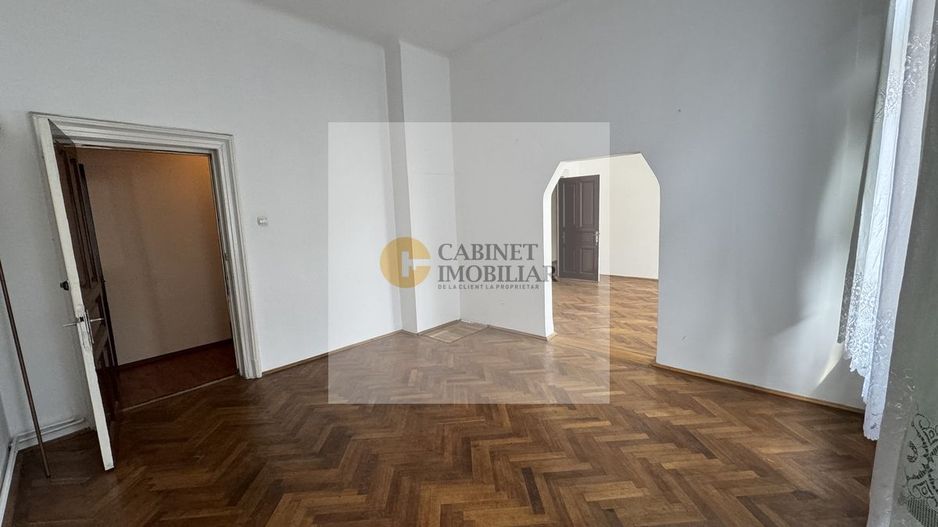 4 camere in vila   | Blvrd M. Kogalniceanu  | 140 mp - Poză 5