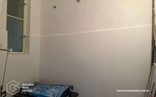 Spatiu birou, Bulevardul Revolutiei, Palatul Cenad, etaj 1 - Poză 10