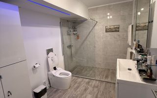 Vila în stil American - Total independentă energetic, garaj + terasă! - Poză 14