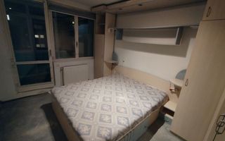 Apartament 3 camere, etaj 3/4, centrala proprie, bloc reabilitat, Titan - Poză 2