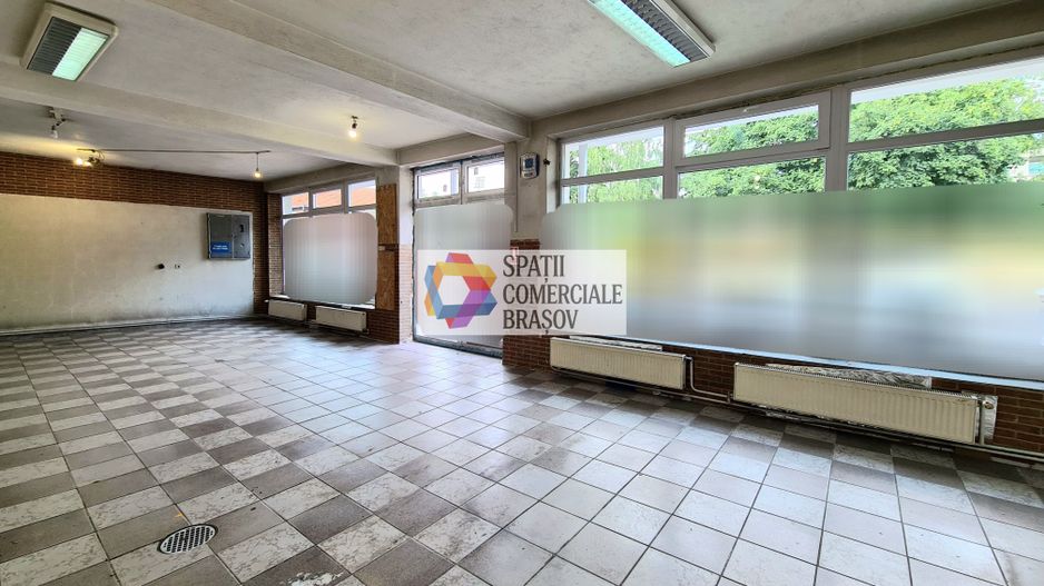 Spatiu comercial de închiriat cu 380 w Brasov - 150 mp # plus-imo.ro - Poză 1