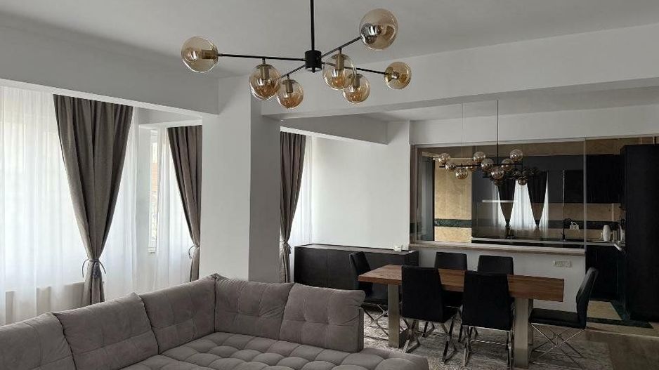 Apartament 4 camere Mitropolie, 2010, parcare inclusa - Poză 6