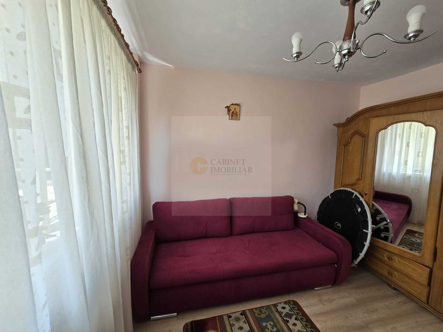 2 camere  |  Piata Victoriei  |  Etaj 2 | Creditabil - Poză 3