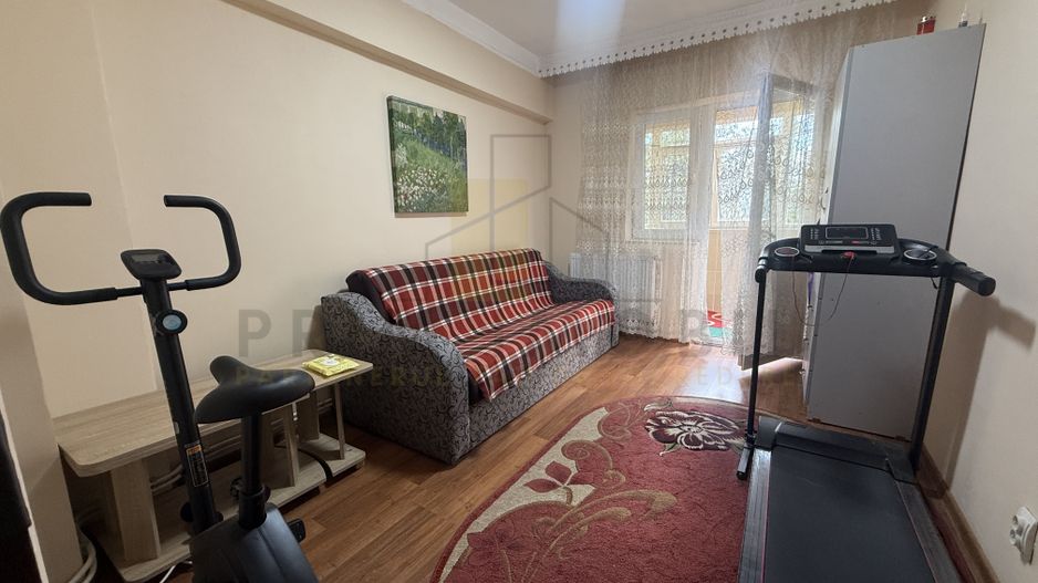 4 camere Decomandat Dacia, etaj intermediar, 1980 - Poză 7