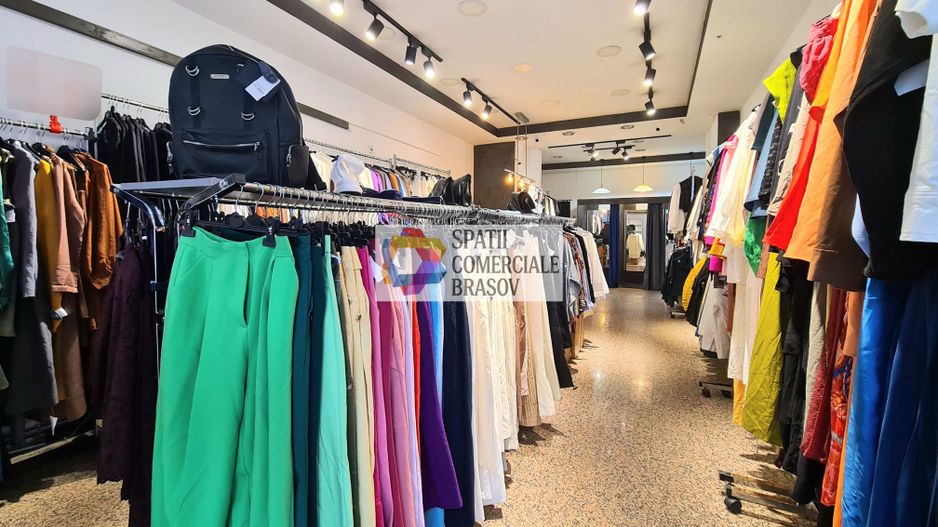 Spatiu comercial de închiriat Brasov - 65 mp # spatii-comerciale-brasov.ro - Poză 1