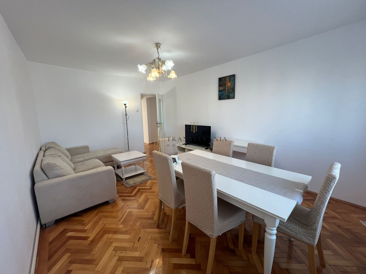 Apartament 2 camere de închiriat – Locație excelentă, lângă Parcul Sub - Poză 1