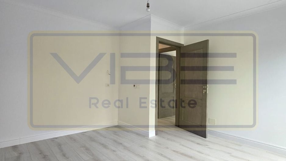Vila 5 camere- teren 500mp- 140mp Miroslava- Cornesti - Poză 18