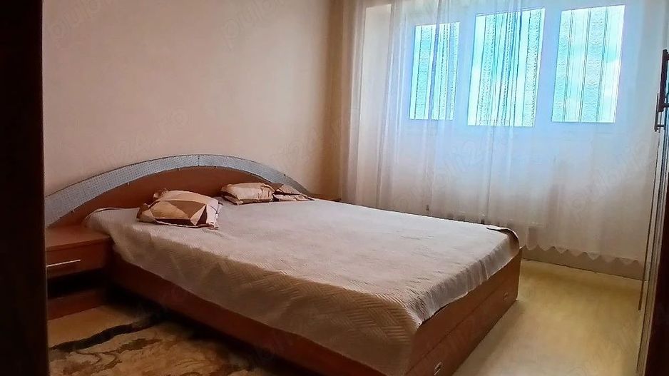 De inchiriat apartament 2 camere Mazepa 2, et. 9, 350 euro - Poză 2