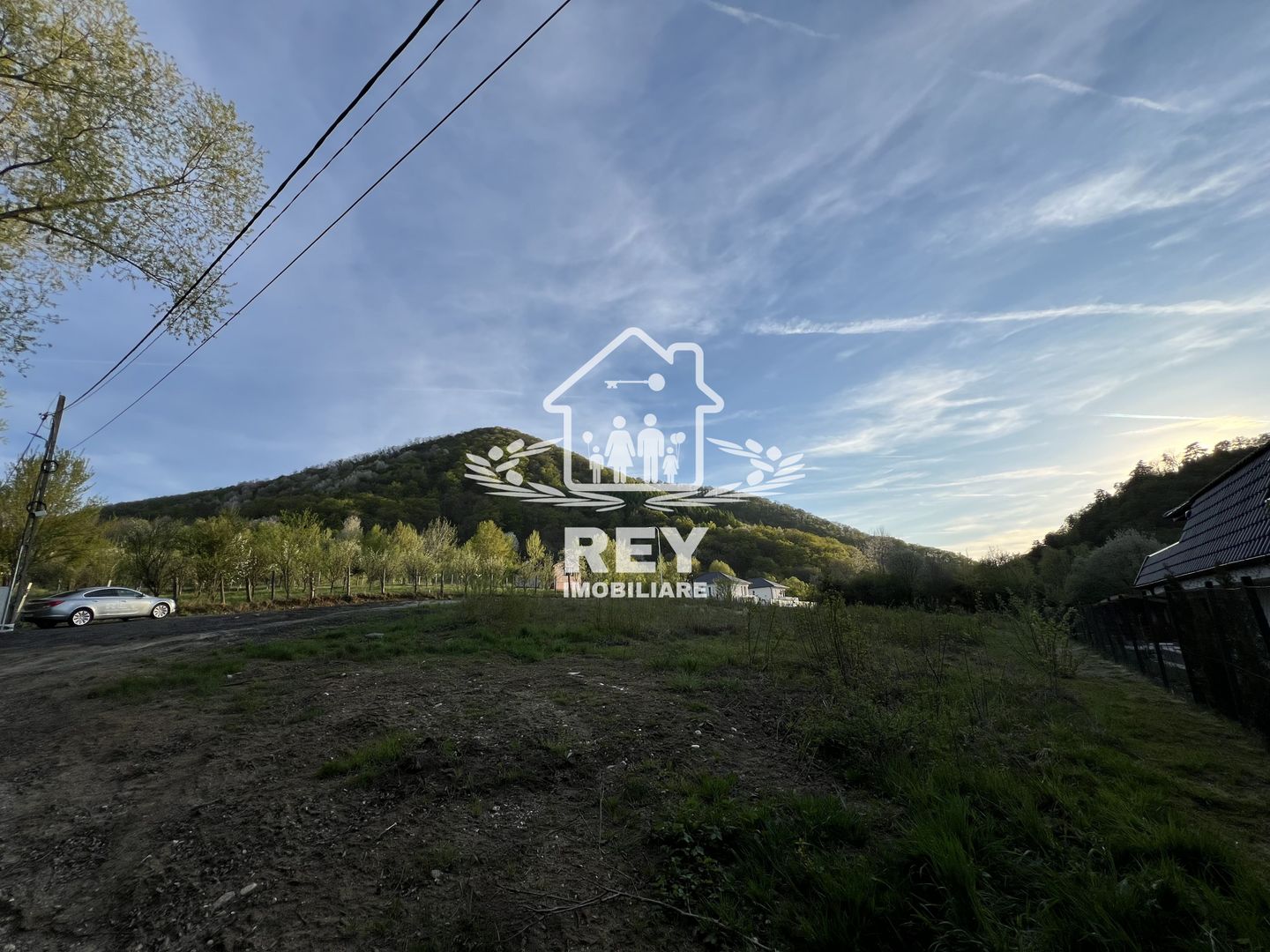 Teren la poalele Cetății Cisnadioarei de vânzare/1250 mp - Poză 9