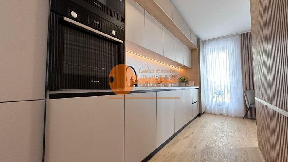 Apartament 3 camere cu terasă de 100 mp + loc de parcare – complet nou, mobilat și utilat - Poză 3