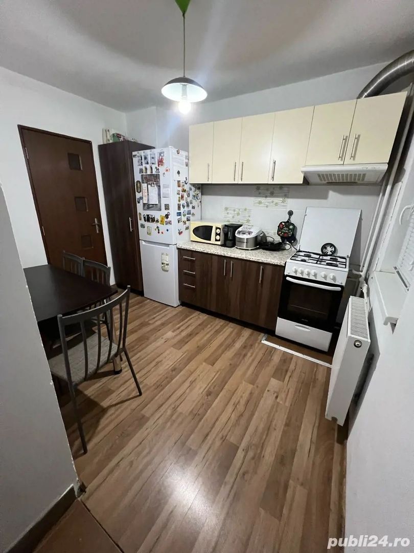 Apartament 3 camere Lipovei etaj 2 - Poză 3
