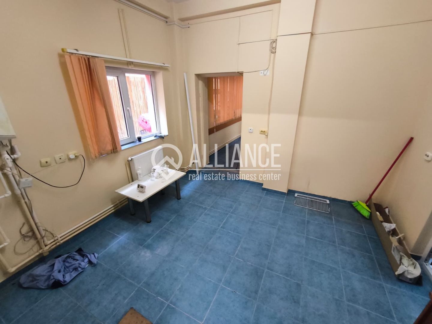 TROCADERO Spatiu comercial parter de vila. - Poză 2