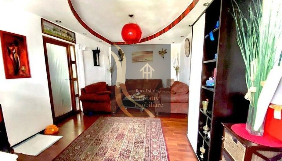 Apartament Crangasi 4 camere - Poză 6