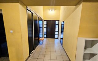 Vilă spațioasă, central, ideală pentru activități comerciale/birouri - Poză 6