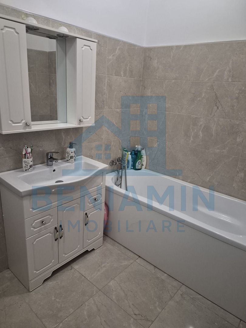 Apartament 2 camere decomandat etaj 1 Cartier Tractorul 2014 - Poză 7