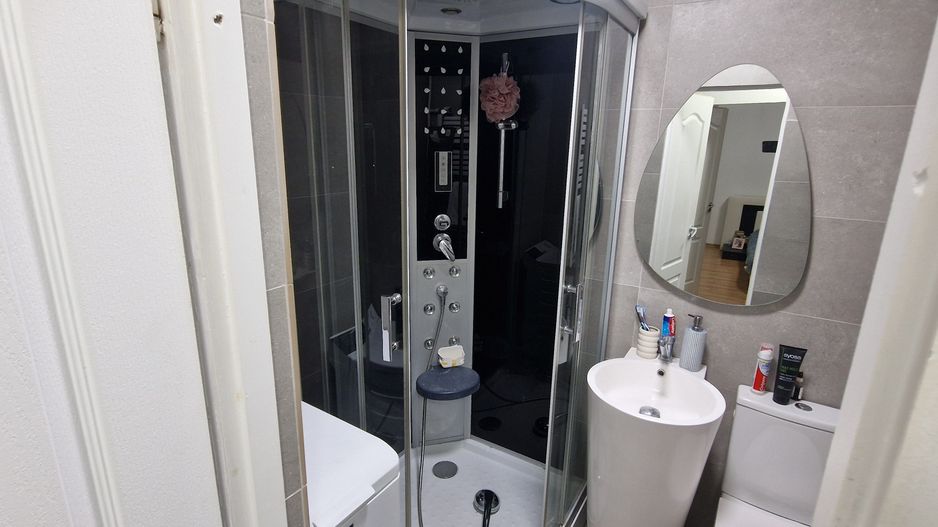 3 camere | Valea Oltului | Metrou Valea Ialomiței - Poză 10