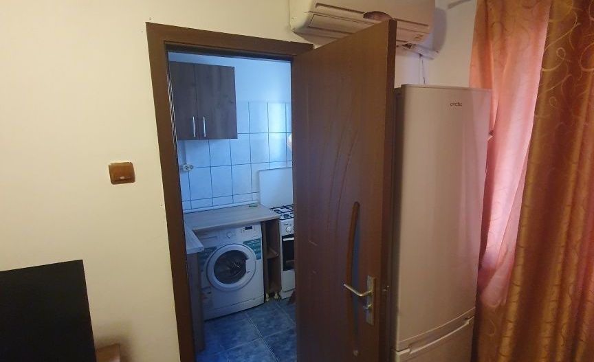 Proprietar inchiriez garsoniera rond alba iulia centru decebal - Poză 5