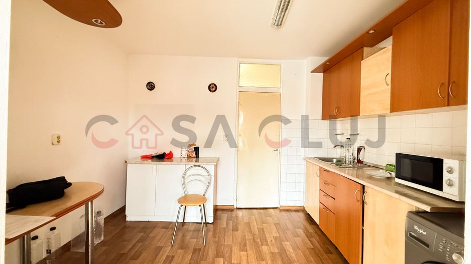 Apartament decomandat, etaj 1, Între lacuri - Poză 3