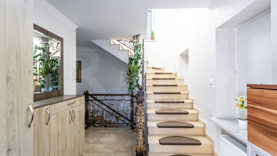 Vânzare, casă, 3 nivele strada Livezilor, Cricova. - Poză 10