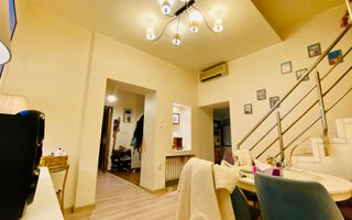 Casa cocheta cu o mica curte - Poză 7