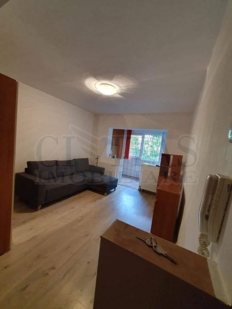 Garsoniera de vanzare in Zorilor - Poză 4