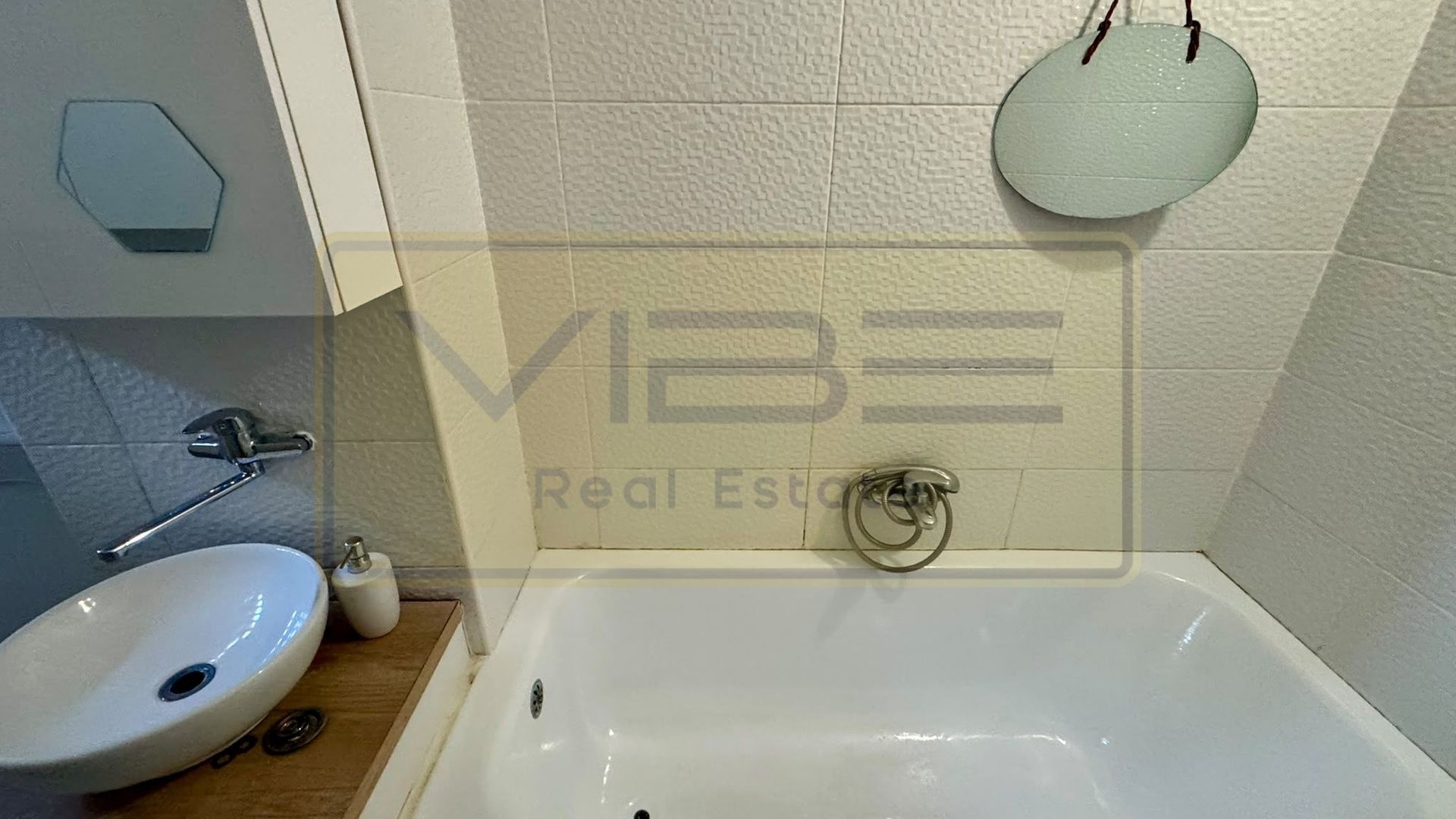 Apartament 2 dormitoare decomandate+living Podu Ros - Cantemir - Poză 26