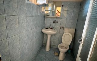 PRET NOU - Casă de vânzare – construcție solidă și spațioasă - Poză 13