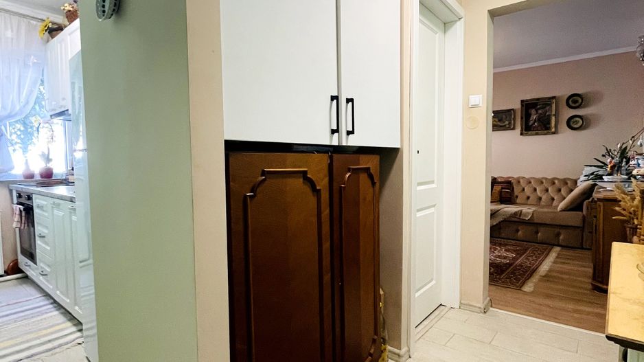 Apartament cu 2 camere – Zona Velența, Oradea - Poză 2