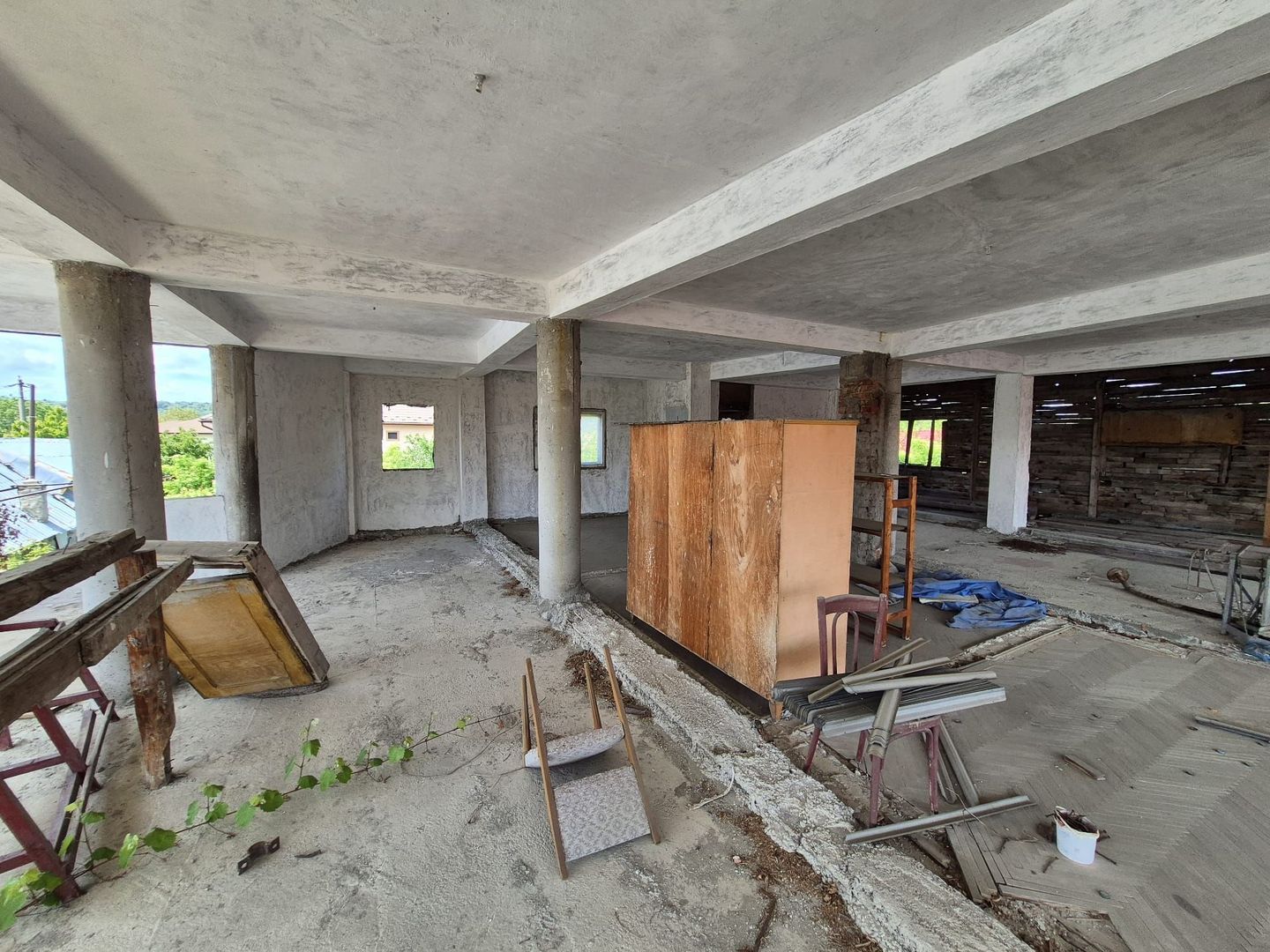 Spatiu comercial+Locuinta 664 mp construiti+anexa 16 mp si teren 845mp - Poză 29