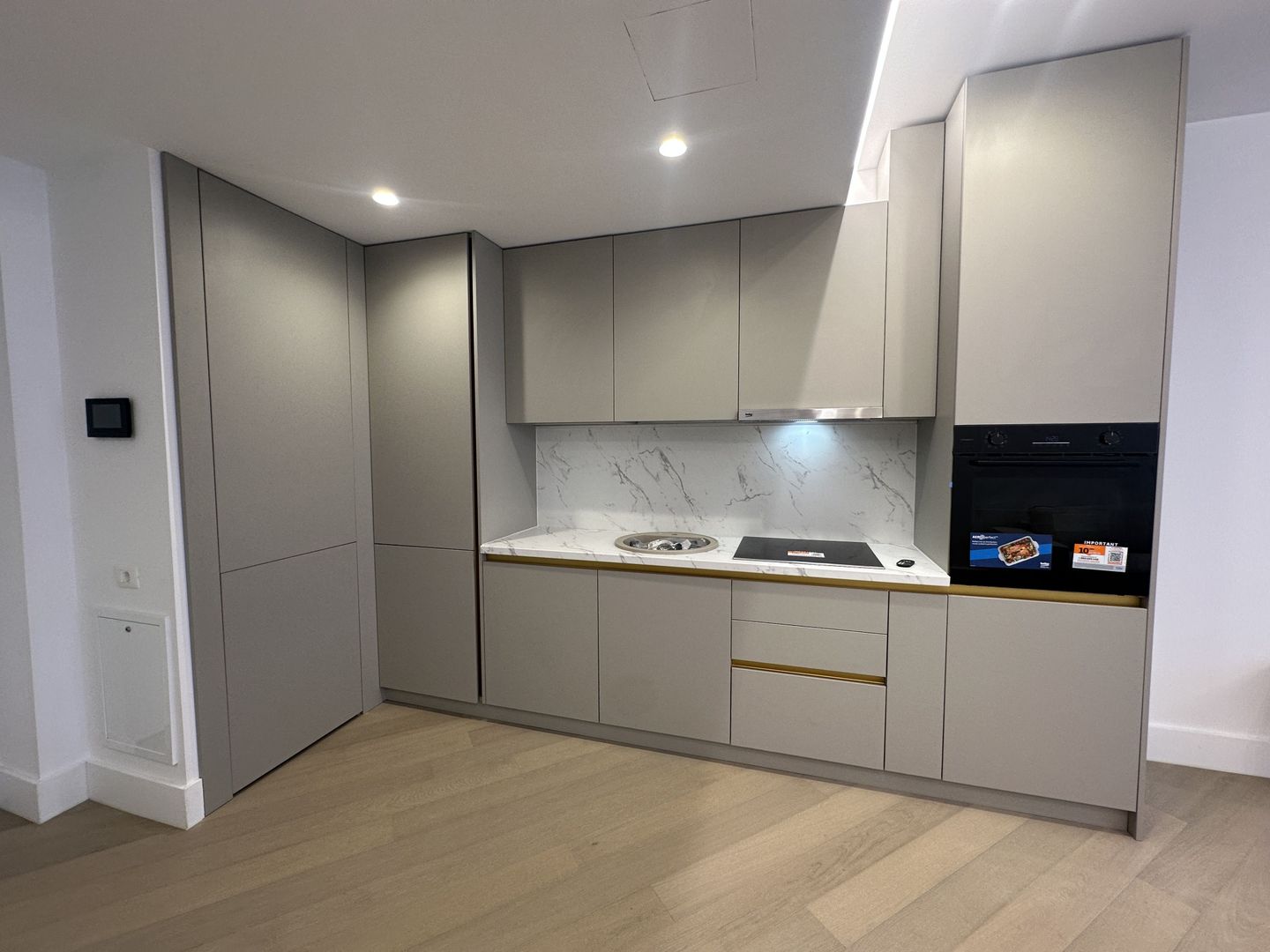 Apartament 2 Camere | Mobilat Lux | Prima Inchiriere - Poză 4