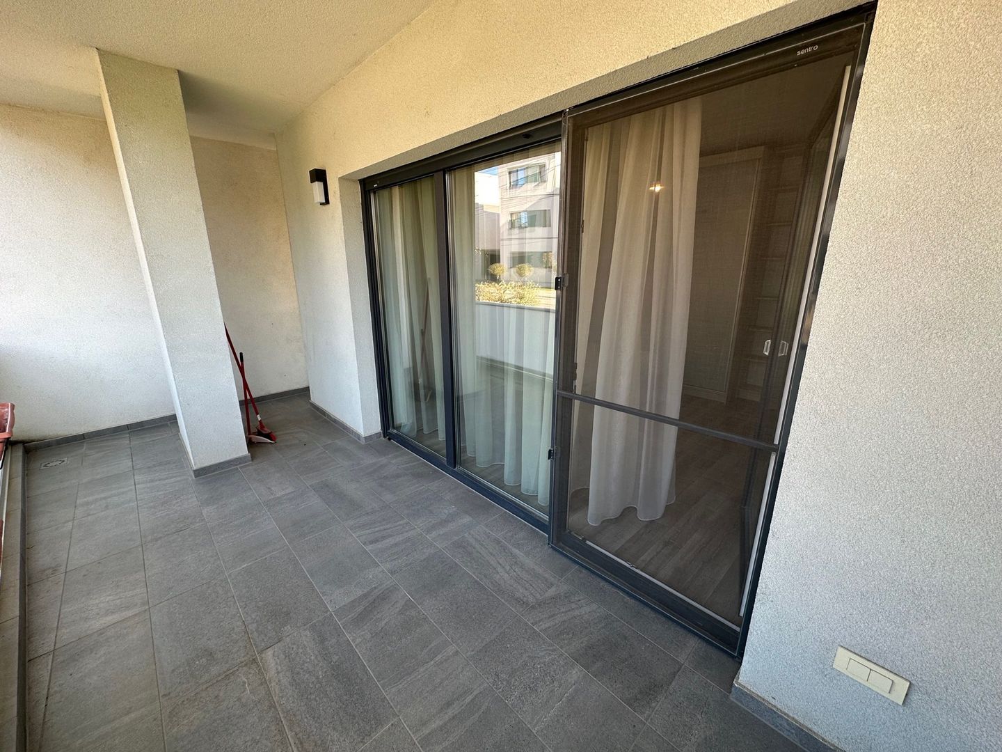 Apartament cu 3 camere de închiriat în zona Nord - Poză 17