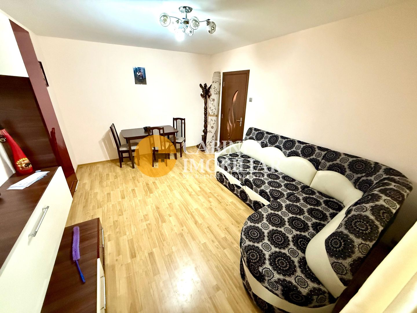 2 Camere Renovat - Etaj 1 - Zona Podu Ros - Poză 1