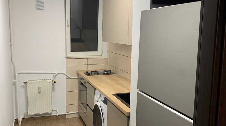 Apartament 3 camere circular | Metrou Favorit | - Poză 7