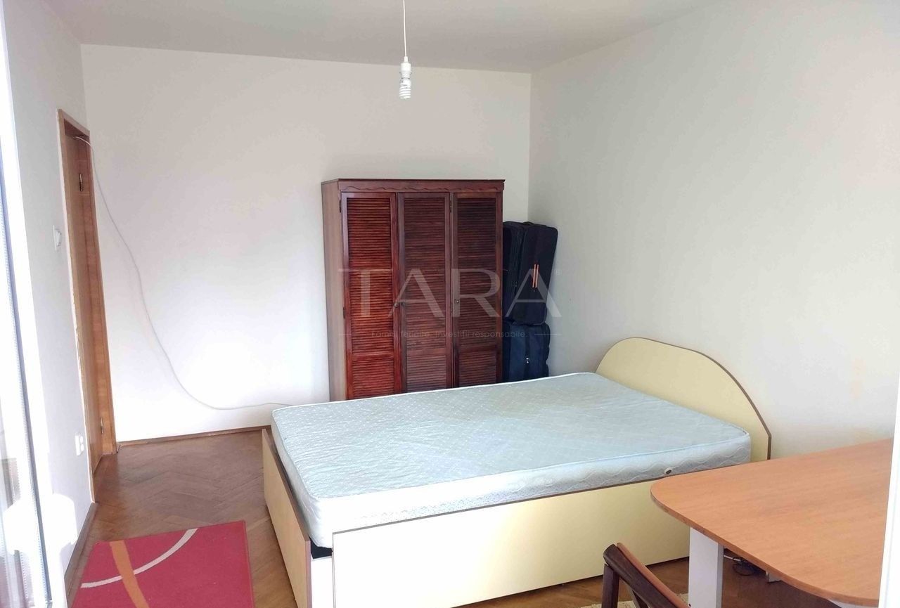 Apartament 4 camere, zona Bd. Nicolae Titulescu, Cluj-Napoca. - Poză 9
